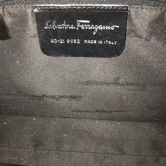 💯Authentic SALVATORE FERRAGAMO - Picture 5 of 8